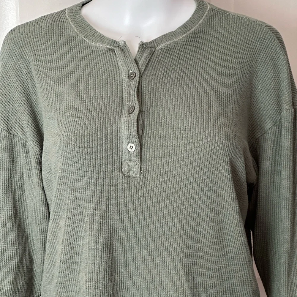 Stateside Waffle Knit Boxy Henley - Picture 2 of 8